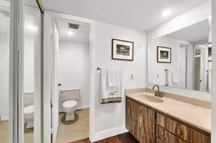 3716 Whitehall Dr, West Palm Beach, FL 33401 - Photo 6