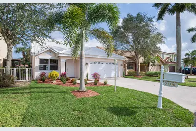 21390 Millbrook Court, Boca Raton, FL 33498 - Photo 2