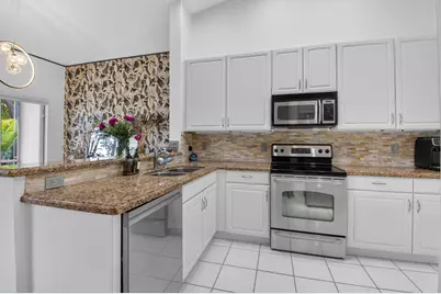 17257 Boca Club Boulevard #Apt 5, Boca Raton, FL 33487 - Photo 10