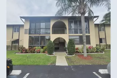 320 Pine Ridge Circle #A1, Greenacres, FL 33463 - Photo 2