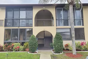 320 Pine Ridge Cir, Greenacres, FL 33463 - Photo 1