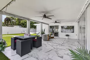 326 Alhambra Pl, West Palm Beach, FL 33405 - Photo 50