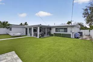 326 Alhambra Pl, West Palm Beach, FL 33405 - Photo 54