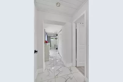 326 Alhambra Place, West Palm Beach, FL 33405 - Photo 36