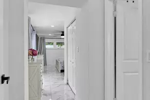 326 Alhambra Pl, West Palm Beach, FL 33405 - Photo 36