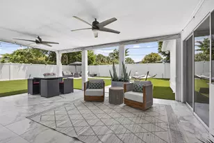 326 Alhambra Pl, West Palm Beach, FL 33405 - Photo 48