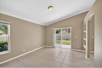 3746 Torres Circle, West Palm Beach, FL 33409 - Photo 20