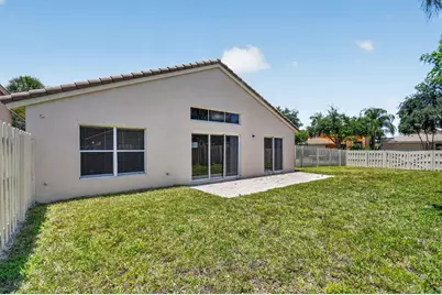 3746 Torres Circle, West Palm Beach, FL 33409 - Photo 38