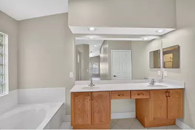 3746 Torres Circle, West Palm Beach, FL 33409 - Photo 28