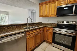 1401 Windorah Way, West Palm Beach, FL 33411 - Photo 4