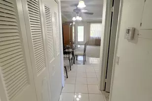 52 Dorchester, West Palm Beach, FL 33417 - Photo 10