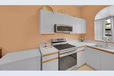 5379 Verona Drive #H, Boynton Beach, FL 33437 - Photo 10