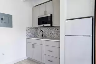4001 S Ocean Blvd, South Palm Beach, FL 33480 - Photo 8