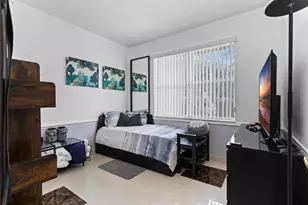 8912 W Flagler St, Miami, FL 33174 - Photo 22