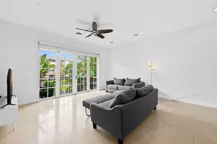 500 SE 7th St, Fort Lauderdale, FL 33301 - Photo 10