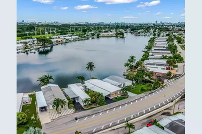 3055 Lakeshore Drive, Fort Lauderdale, FL 33312 - Photo 16