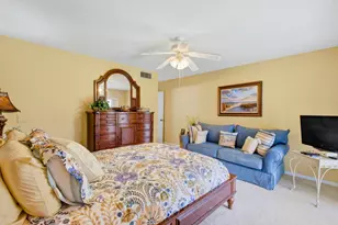6625 S Oriole Blvd, Delray Beach, FL 33446 - Photo 16