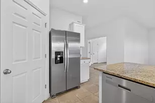 10552 SW Toren Wy, Port Saint Lucie, FL 34987 - Photo 12