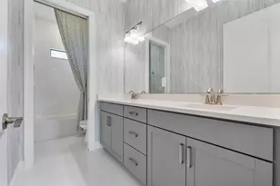 8685 Parkland Bay Dr, Parkland, FL 33076 - Photo 38
