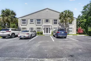 9101 Jacaranda Ln, Plantation, FL 33324 - Photo 26