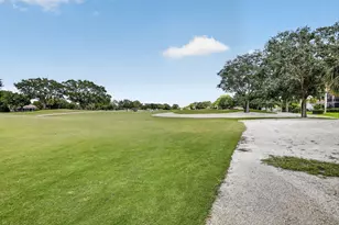 9101 Jacaranda Ln, Plantation, FL 33324 - Photo 34