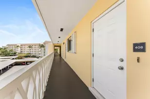 330 N Federal Hwy, Deerfield Beach, FL 33441 - Photo 1