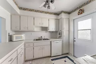 330 N Federal Hwy, Deerfield Beach, FL 33441 - Photo 6