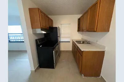 889 Riverside Drive #206, Fort Lauderdale, FL 33312 - Photo 2
