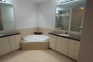11 W Harbour Isle Dr W, Fort Pierce, FL 34949 - Photo 14
