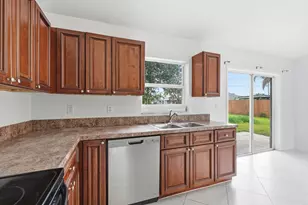 2574 SE Richmond St, Port Saint Lucie, FL 34952 - Photo 20