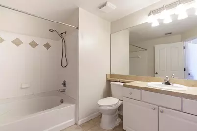 1201 Myrtlewood Circle E, Palm Beach Gardens, FL 33418 - Photo 10