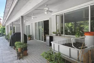 101 SW Meade Cir, Port Saint Lucie, FL 34953 - Photo 4