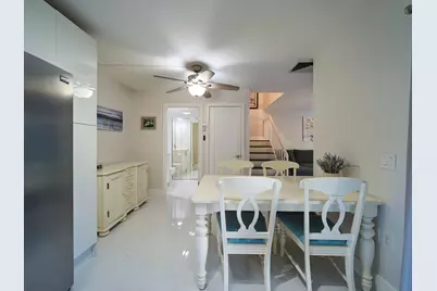 803 8th Lane, Palm Beach Gardens, FL 33418 - Photo 14