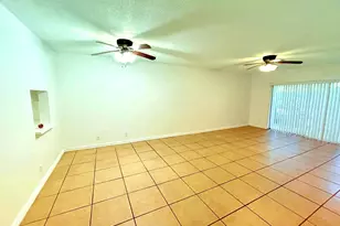 2960 Riverside Dr, Coral Springs, FL 33065 - Photo 2