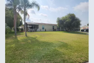 7650 Red Crossbill Court, Port Saint Lucie, FL 34952 - Photo 2