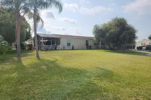 7650 Red Crossbill Ct, Port Saint Lucie, FL 34952 - Photo 2