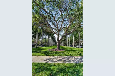150 Santiago Drive, Jupiter, FL 33458 - Photo 8
