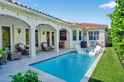 150 Santiago Drive, Jupiter, FL 33458 - Photo 6