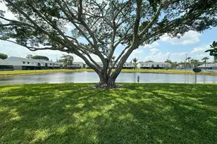 2404 Seaside Dr, Greenacres, FL 33463 - Photo 32