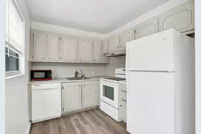 57 Dorset Drive #B, Boca Raton, FL 33434 - Photo 6