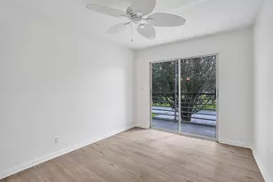 57 Dorset Dr, Boca Raton, FL 33434 - Photo 14