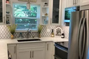 2600 SE Ocean Blvd, Stuart, FL 34996 - Photo 2