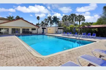 5072 Alencia Court, Delray Beach, FL 33484 - Photo 12