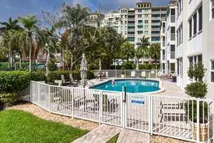 200 E Royal Palm Rd, Boca Raton, FL 33432 - Photo 22