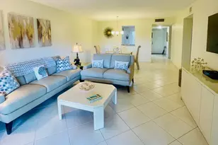 7286 Huntington Ln, Delray Beach, FL 33446 - Photo 16