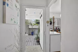 153 W Hemingway Circle W, Margate, FL 33063 - Photo 10