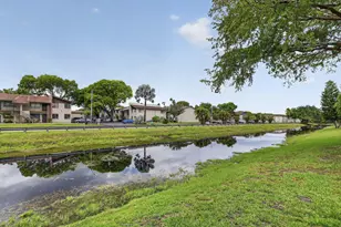 153 W Hemingway Circle W, Margate, FL 33063 - Photo 28