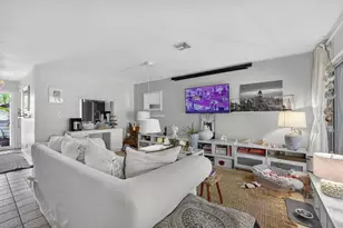 153 W Hemingway Circle W, Margate, FL 33063 - Photo 8