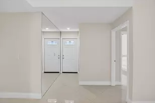 7 Kyle Way, Boynton Beach, FL 33426 - Photo 4