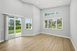 285 NW 45th Terrace, Deerfield Beach, FL 33442 - Photo 18